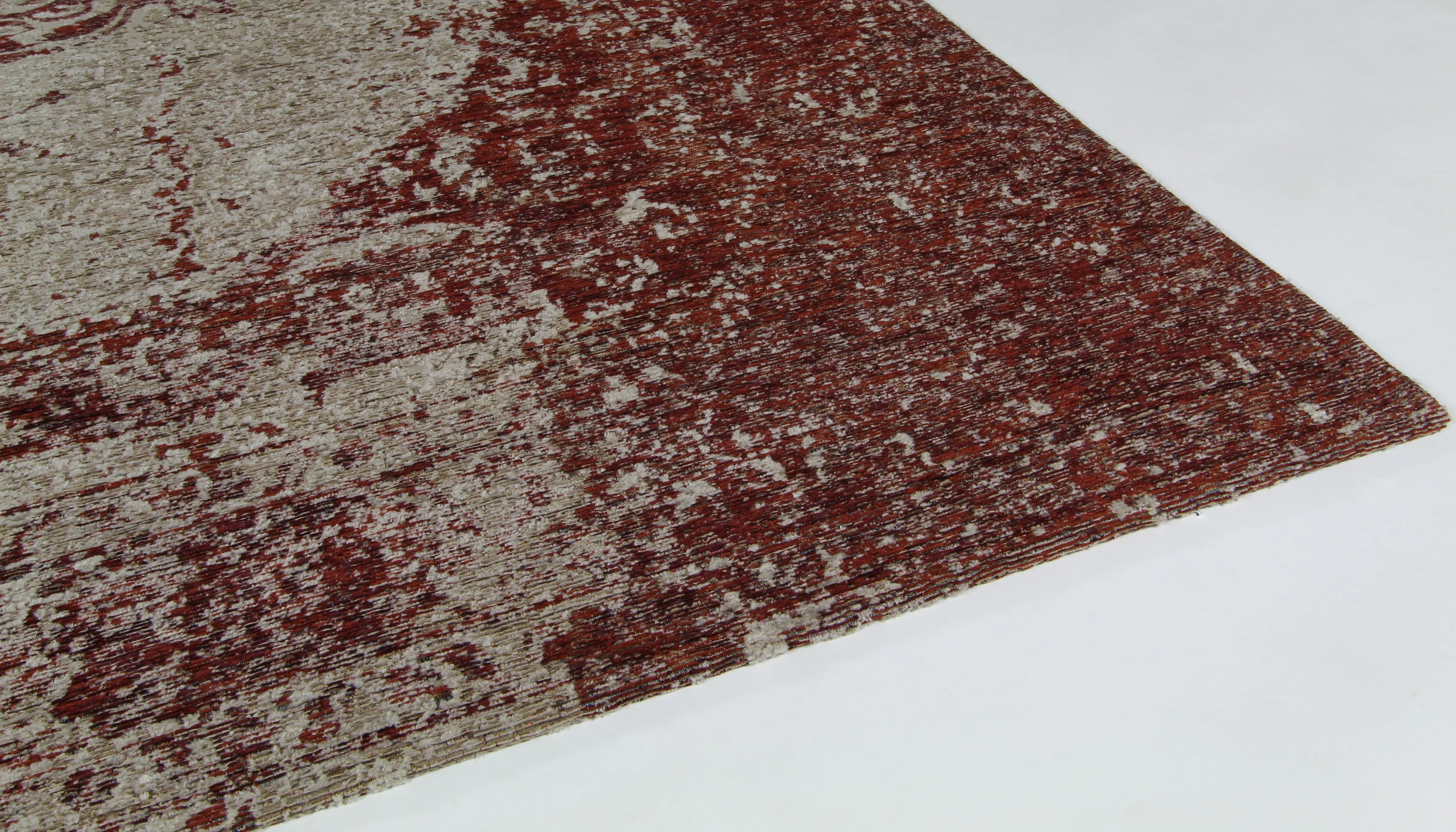 Acsento Meda Wine Red - Image 3