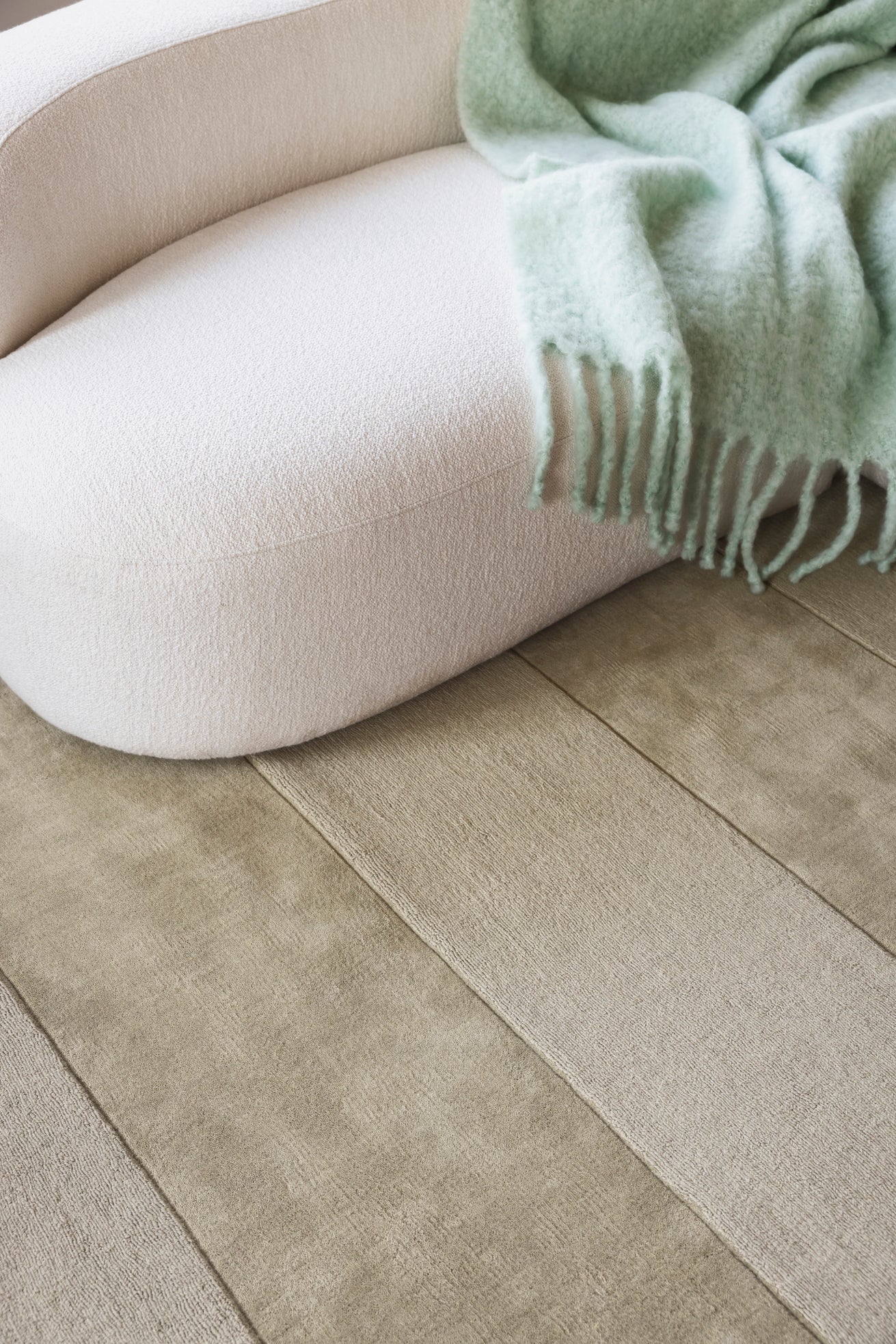 Layered Stripe Pattern Pistachio - Image 3