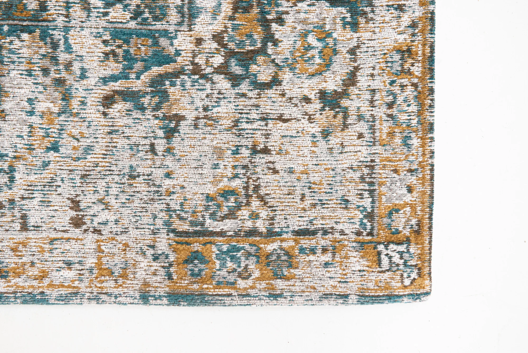 Louis de Poortere Antiquarian Antique Bakthiari Fener 9127 - Image 4