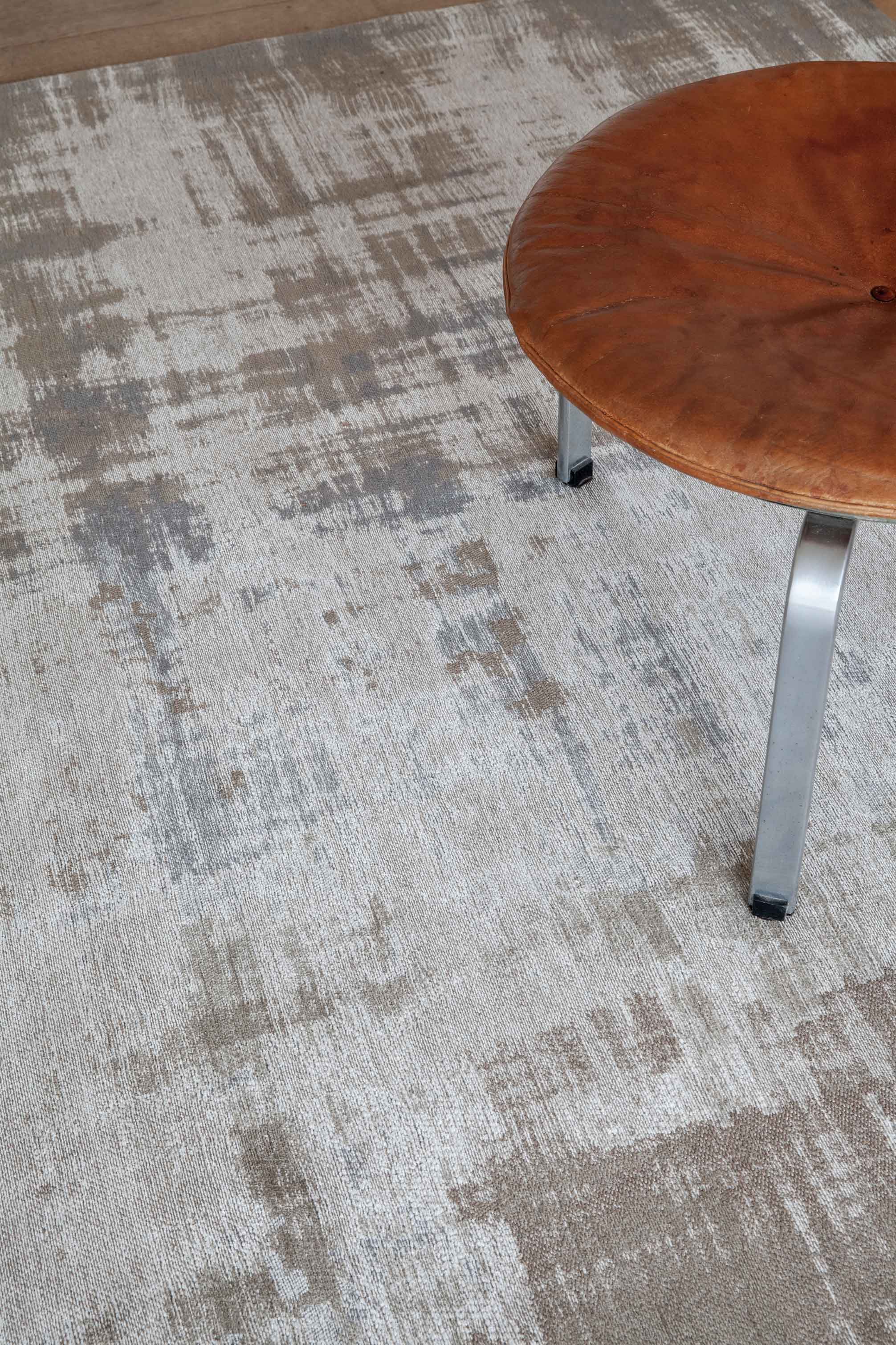 Louis de Poortere Atlantic Venetian Dust Padua Beige 9195 - Image 7