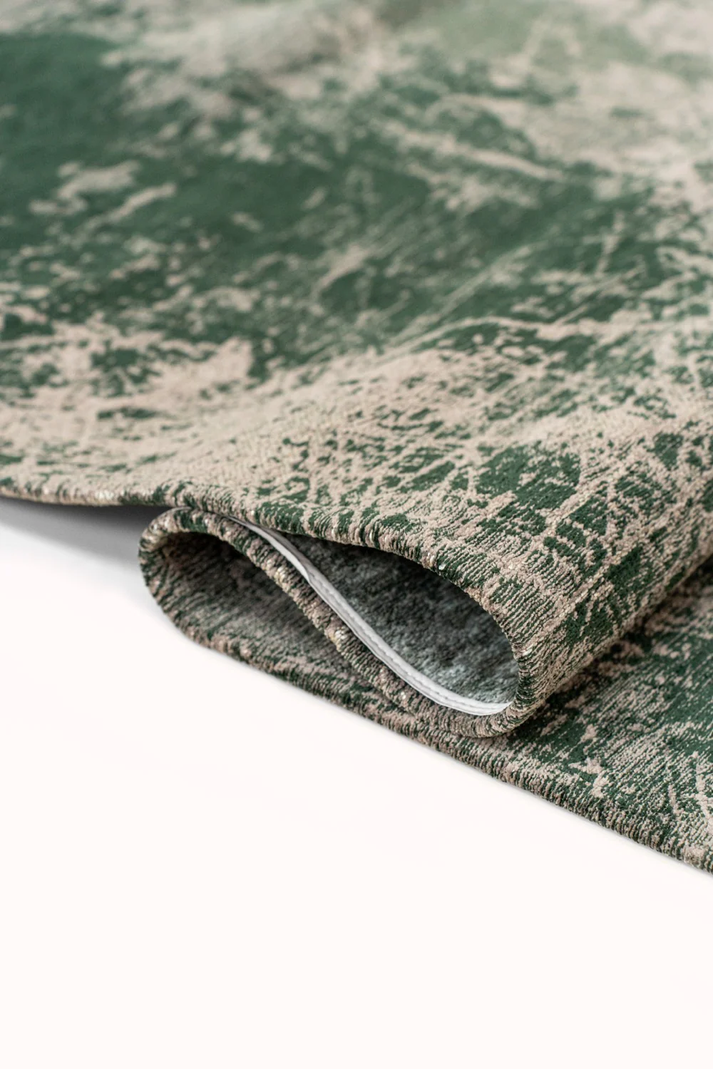 Louis de Poortere Mad Men Cracks Dark Pine 8723 - Image 3