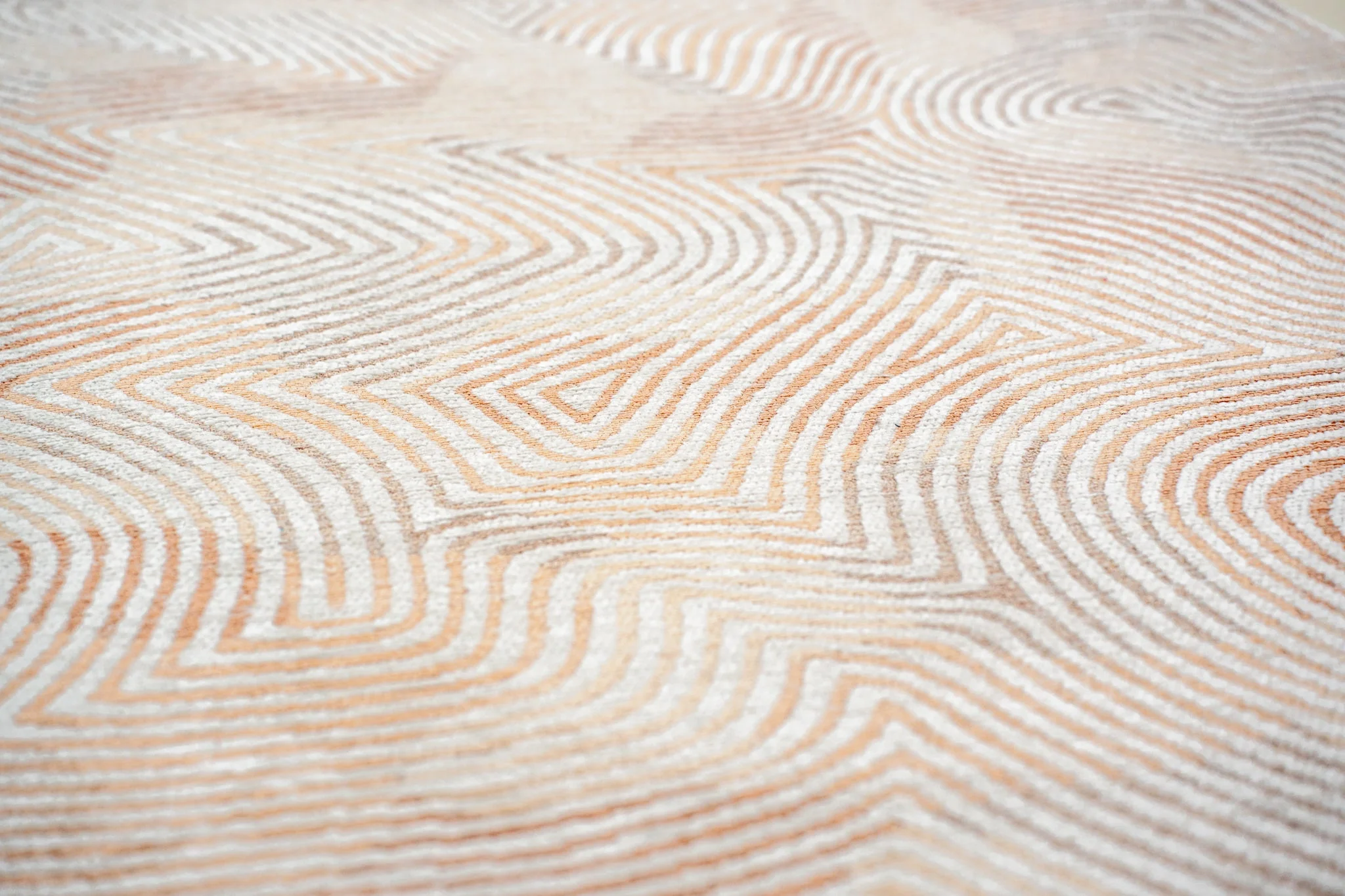 Louis de Poortere Meditation Coral Indian Sand 9800 - Image 9