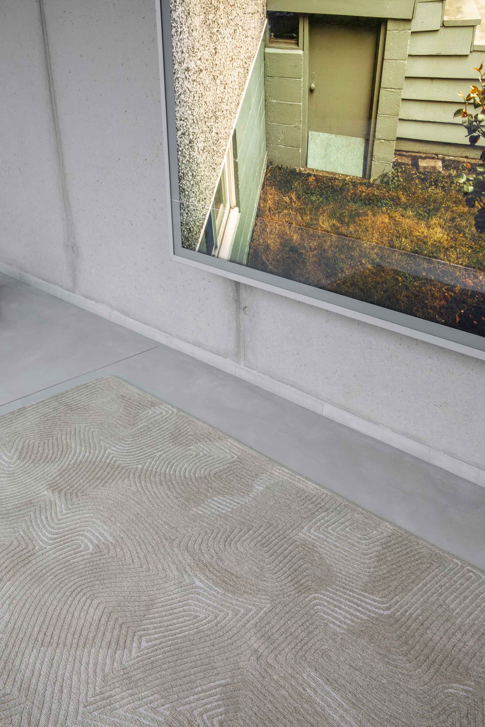 Louis de Poortere Meditation Coral Shell Beige 9229 - Image 4
