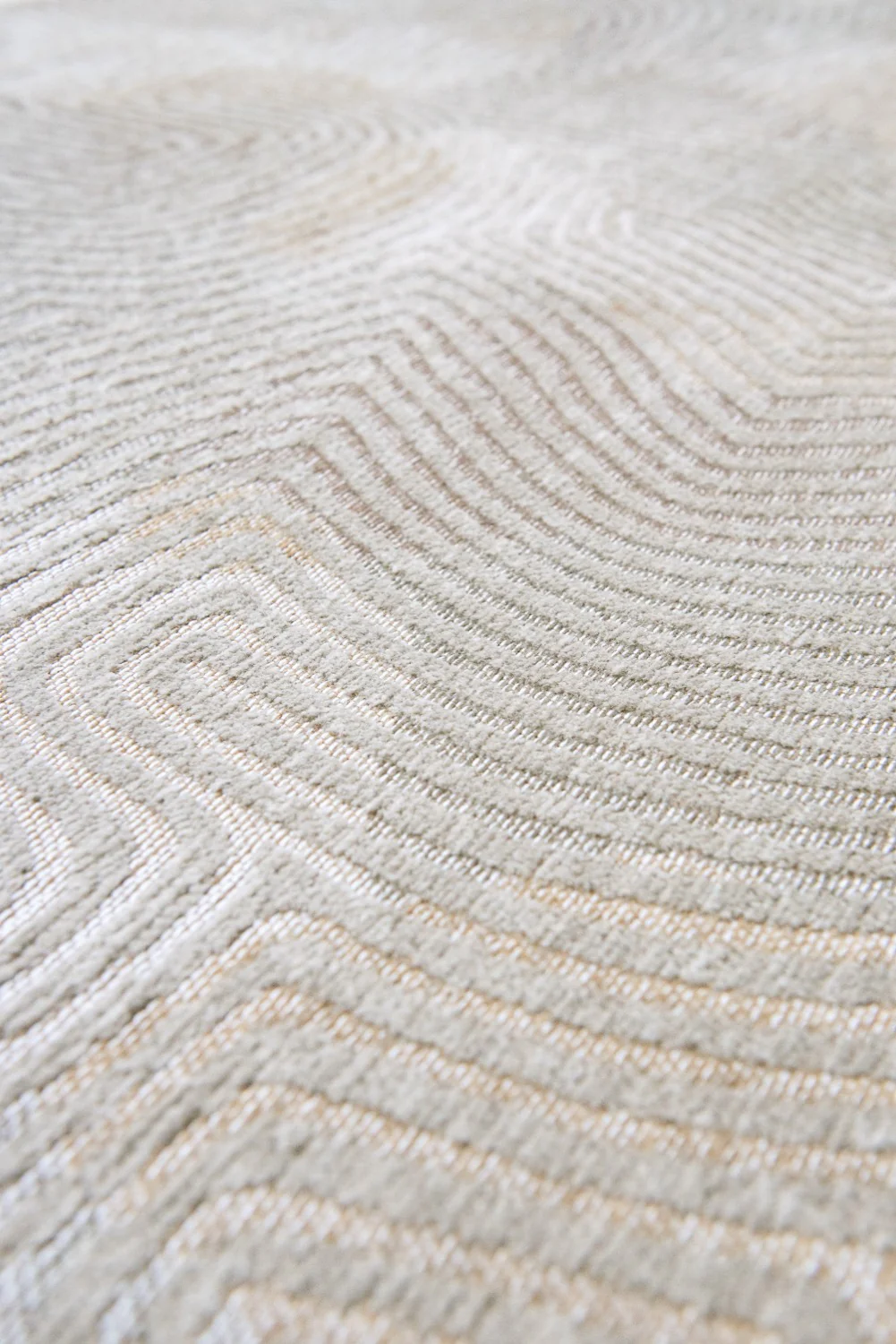 Louis de Poortere Meditation Coral Shell Beige 9229 - Image 8