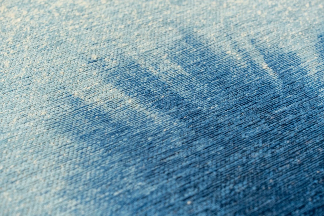 Louis de Poortere Meditation Drop Dream in Blue 2102 - Image 7