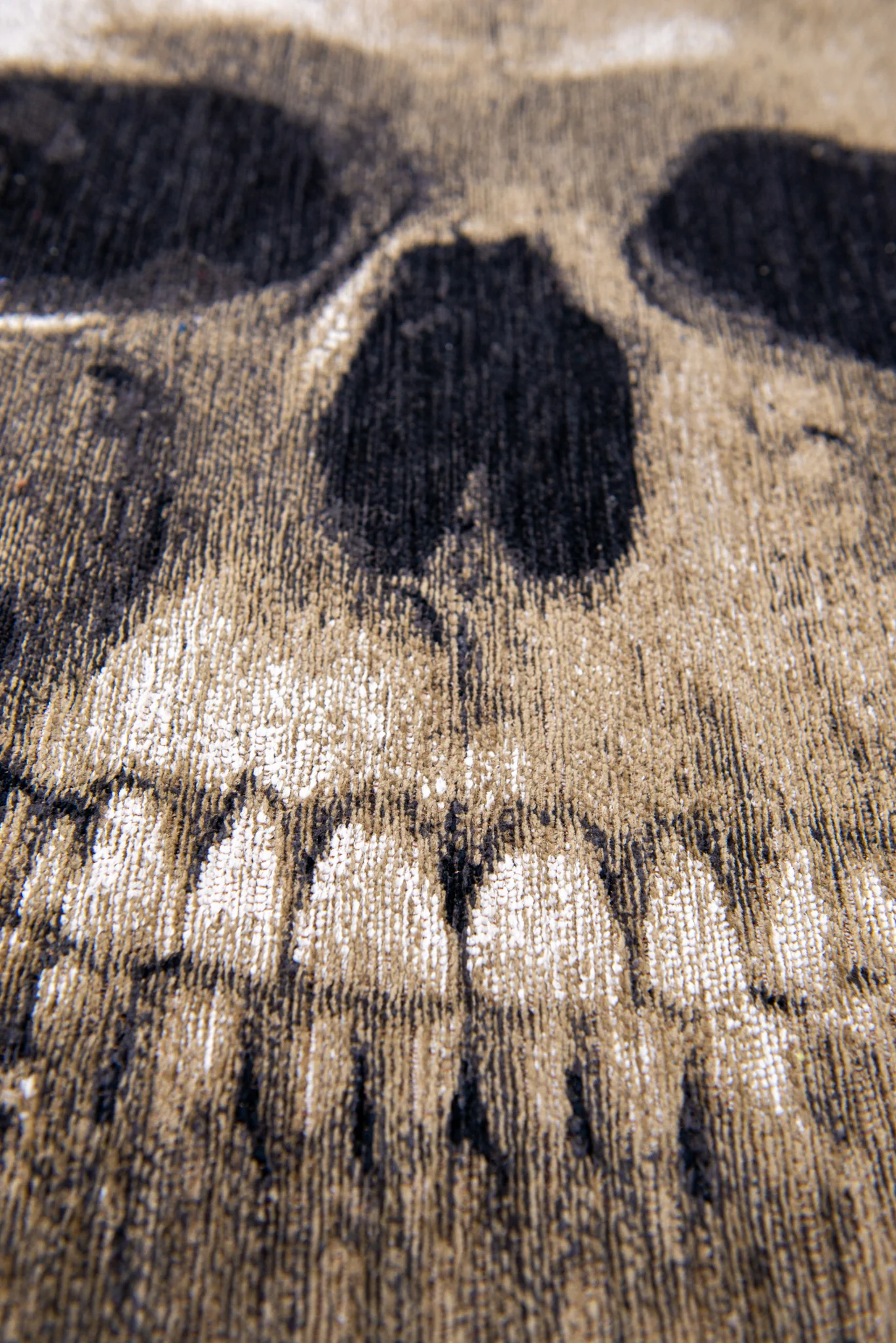 Louis de Poortere Pop Memento Mori Funny Bones 9391 - Image 6