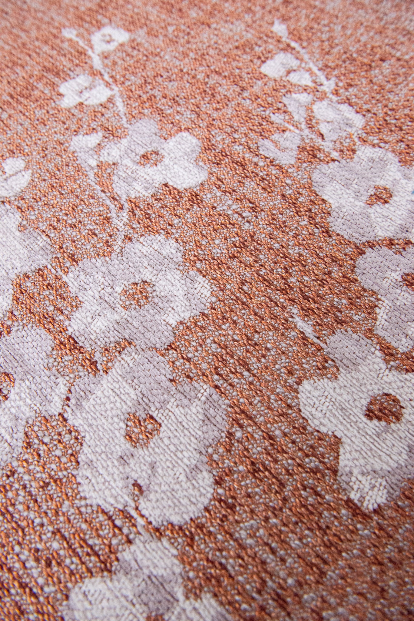 Louis de Poortere Sakura Copper Pink 9371 - Image 5