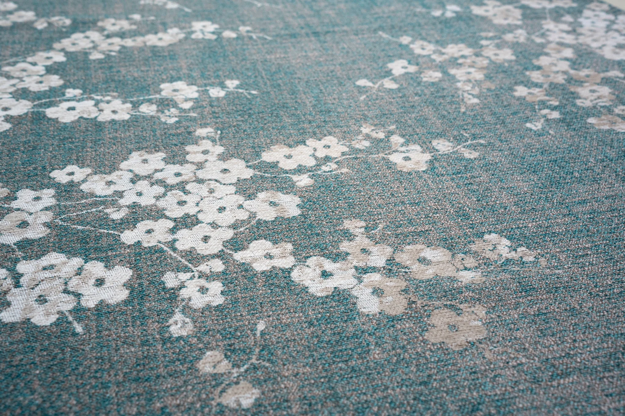 Louis de Poortere Sakura Lake Blue 9850 - Image 10