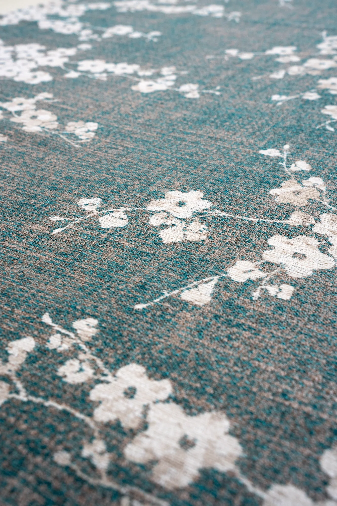 Louis de Poortere Sakura Lake Blue 9850 - Image 8
