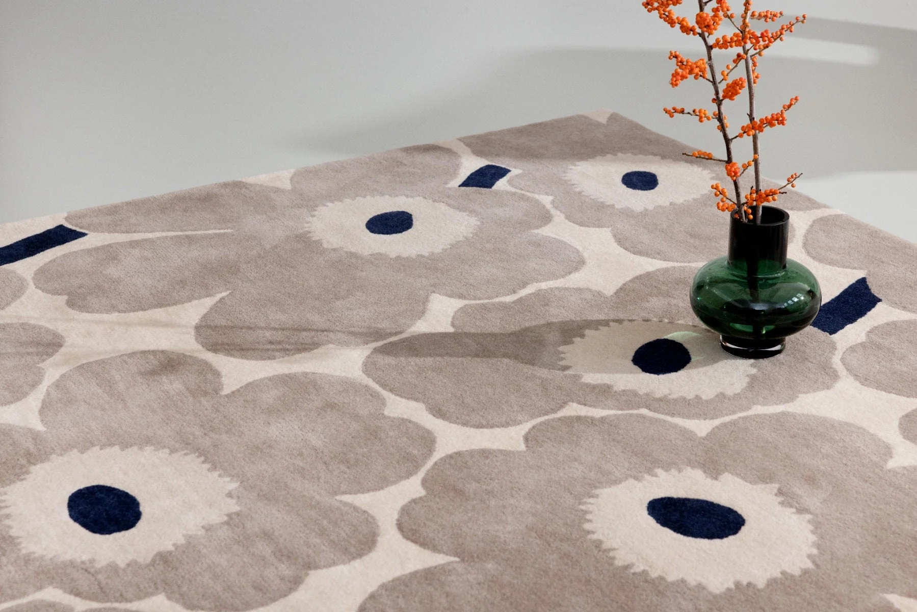 Marimekko Unikko Greige 132401 - Image 3