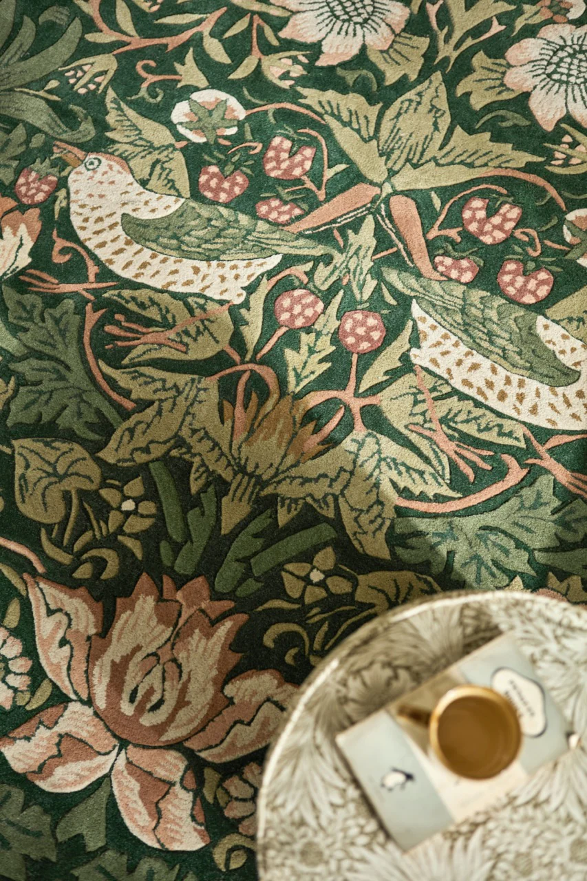 Morris & Co Strawberry Thief Forest 027707 - Image 3