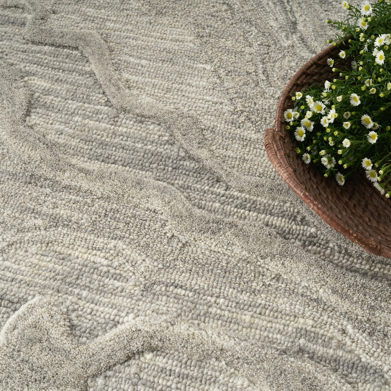 Nourison Graceful Grey GRU01 - Image 5