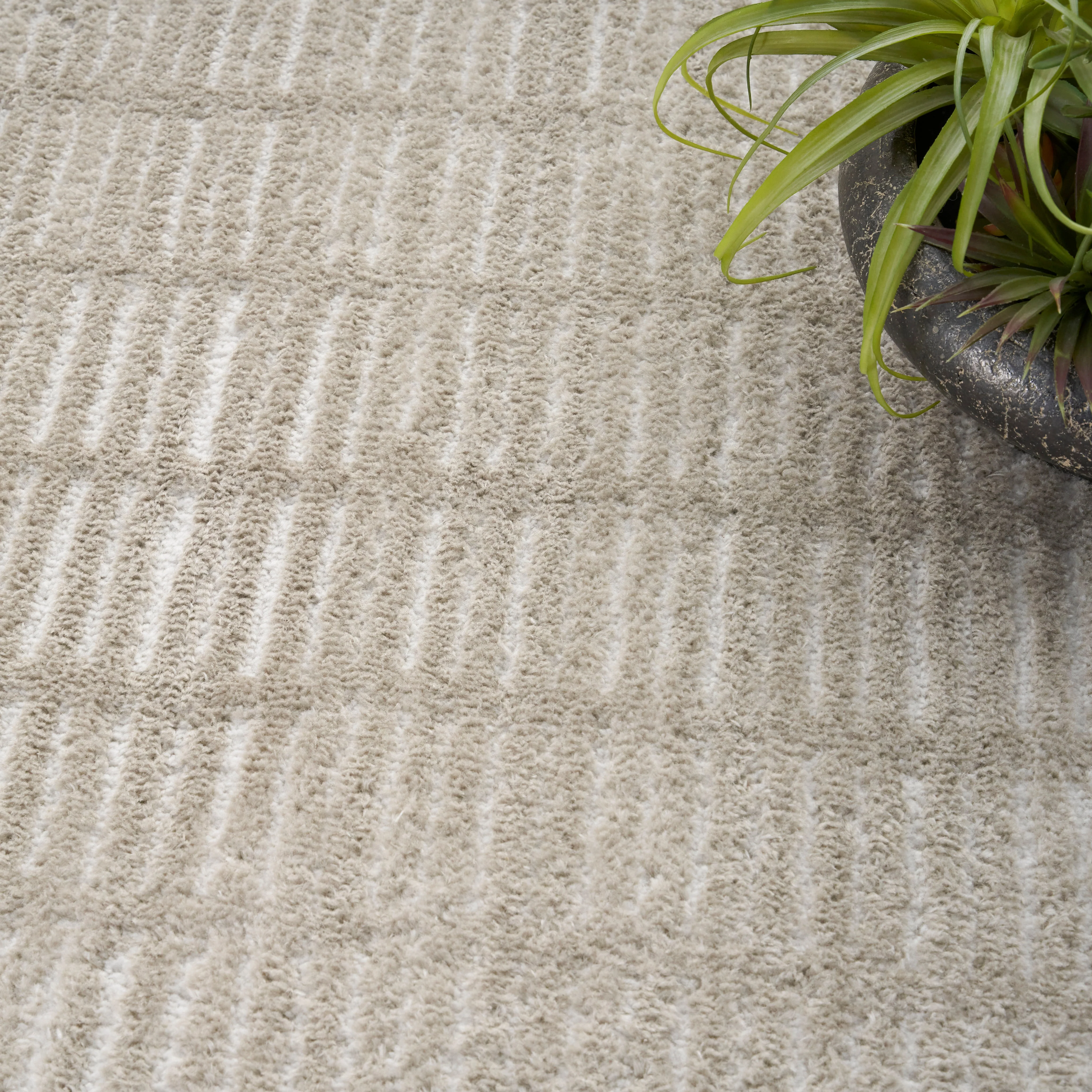 Nourison Modern Comfort Grey Ivory MNC03 - Image 4