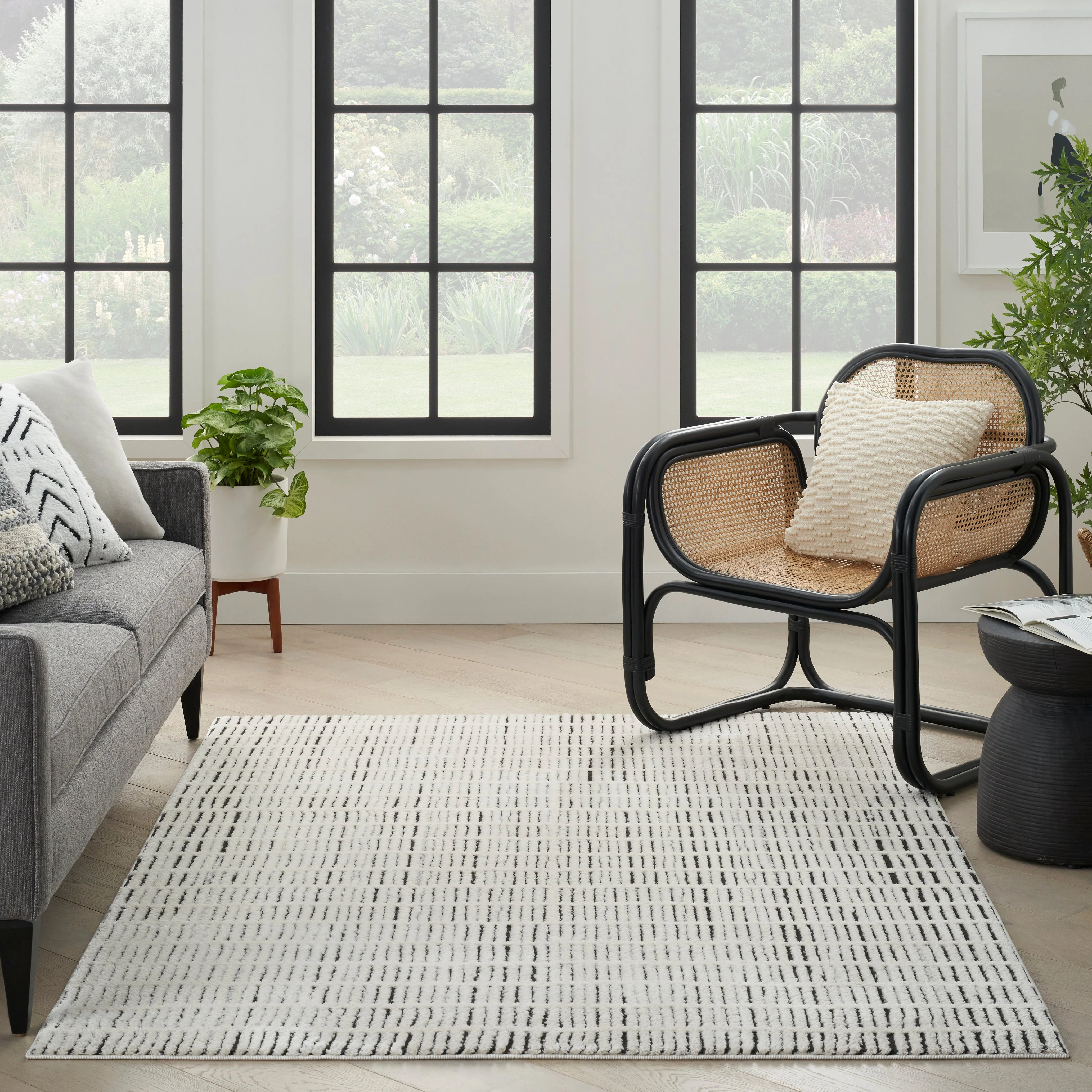 Nourison Modern Comfort Ivory Black MNC03 - Image 2