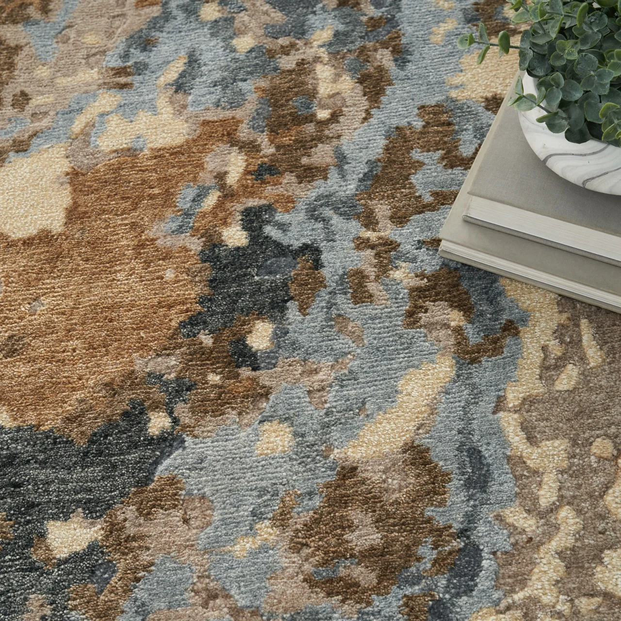 Nourison Silk Shadows SHA23 Beige Blue - Image 9