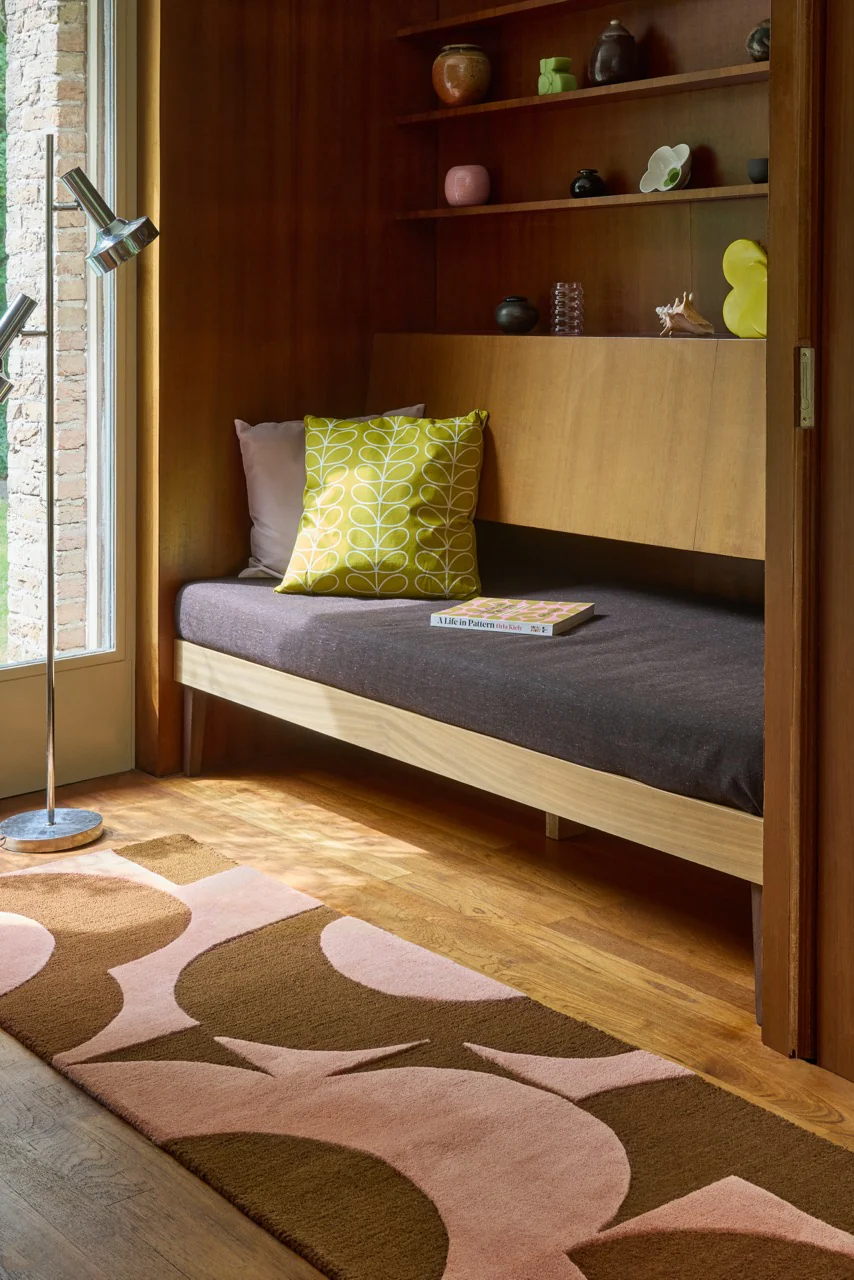 Orla Kiely Prism Flower Pink Terracotta 158002 - Image 2